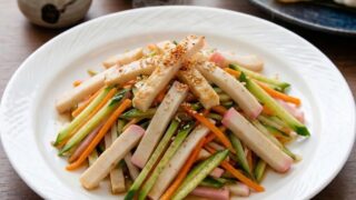 かまぼこと野菜のナムル風